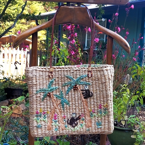 Cappelli Straw Bag. - Picture 1 of 12